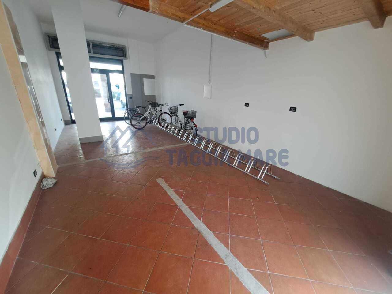 appartamento in vendita a Taggia in zona Arma di Taggia