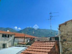 appartamento in vendita a Taggia in zona Borghi