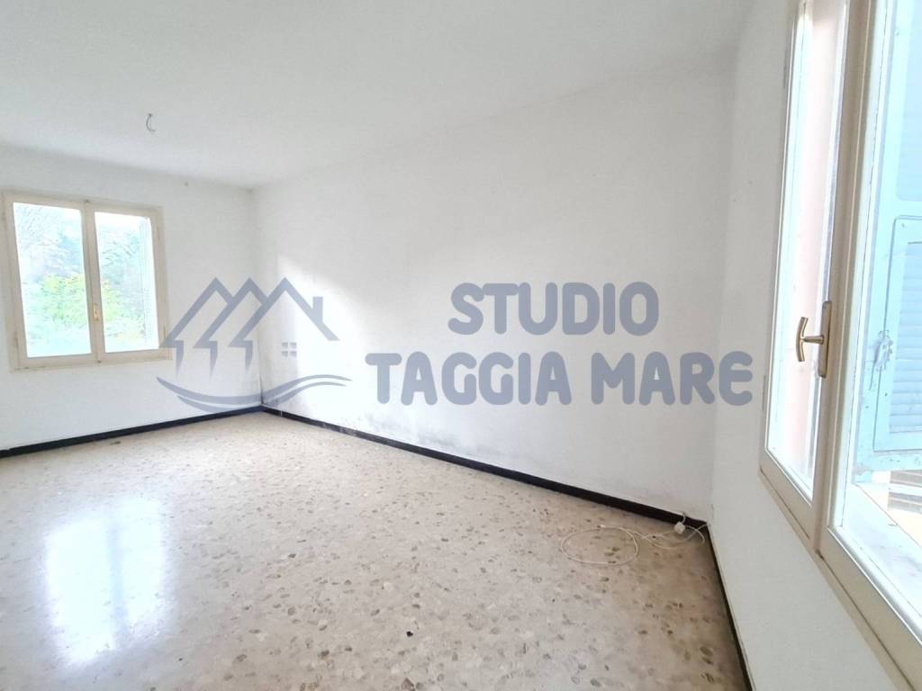 appartamento in vendita a Taggia