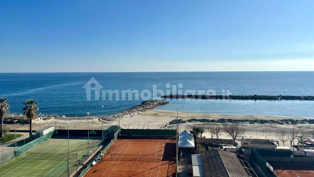 appartamento in vendita a Taggia