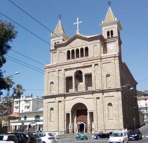 appartamento in vendita a Taggia in zona Arma di Taggia