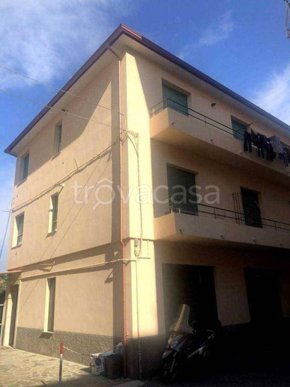 appartamento in vendita a Taggia in zona Levà
