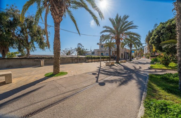 appartamento in vendita a Taggia in zona Arma di Taggia