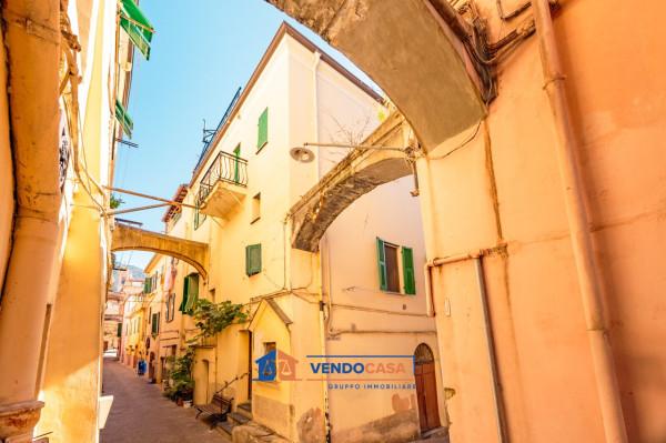 appartamento in vendita a Taggia