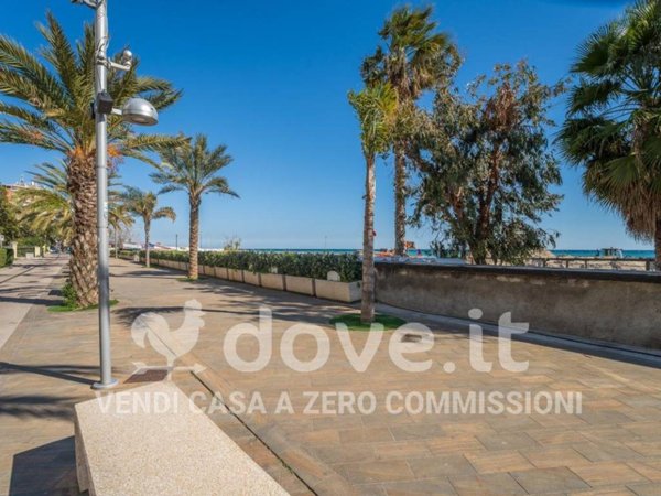appartamento in vendita a Taggia in zona Arma di Taggia