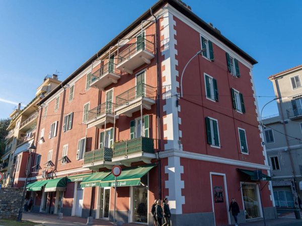 appartamento in vendita a Taggia in zona Arma di Taggia