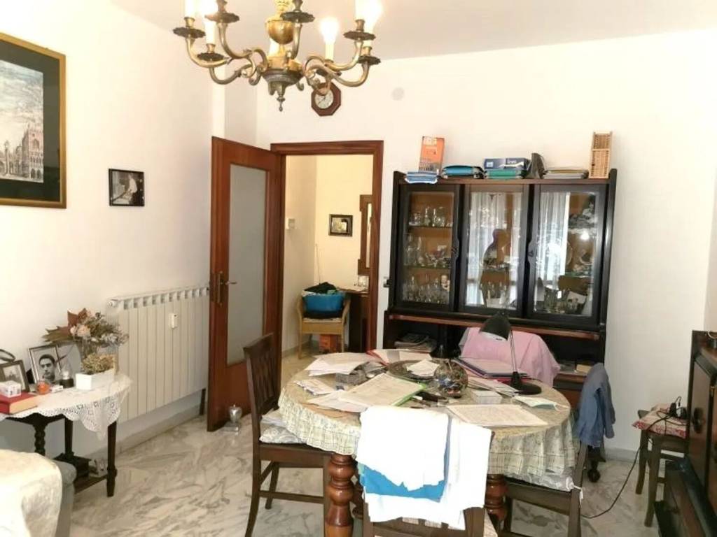 appartamento in vendita a Taggia in zona Arma di Taggia