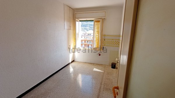 appartamento in vendita a Taggia in zona Levà