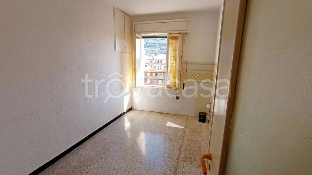 appartamento in vendita a Taggia in zona Arma di Taggia