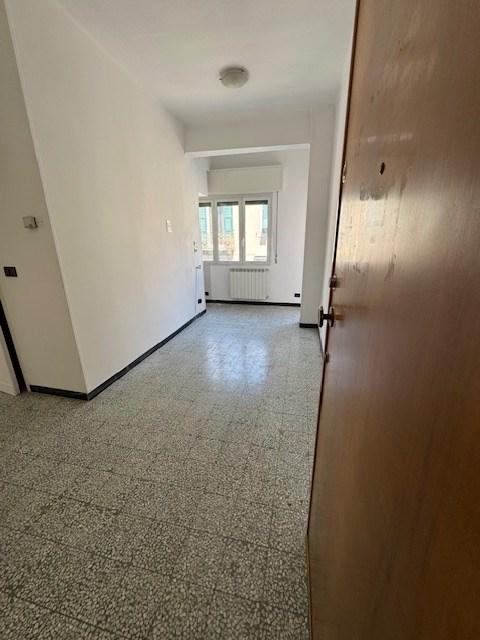 appartamento in vendita a Taggia in zona Arma di Taggia