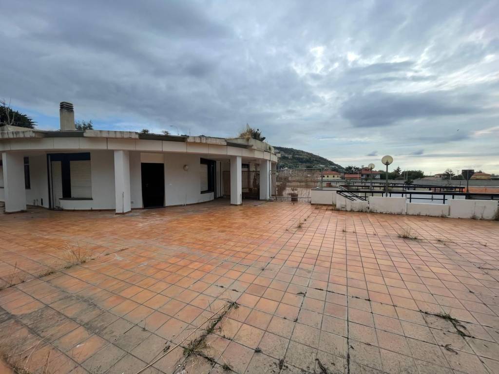 appartamento in vendita a Taggia