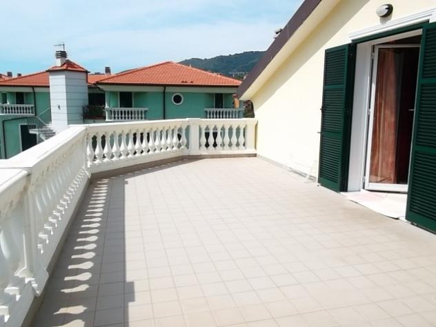 appartamento in vendita a Taggia in zona Arma di Taggia
