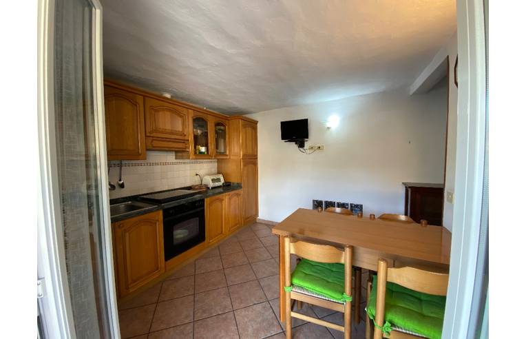 appartamento in vendita a Taggia in zona Arma di Taggia