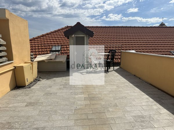 appartamento in vendita a Taggia in zona Arma di Taggia