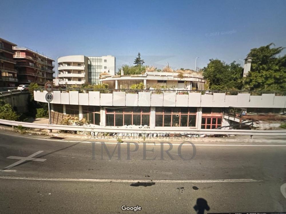 capannone in vendita a Taggia in zona Arma di Taggia