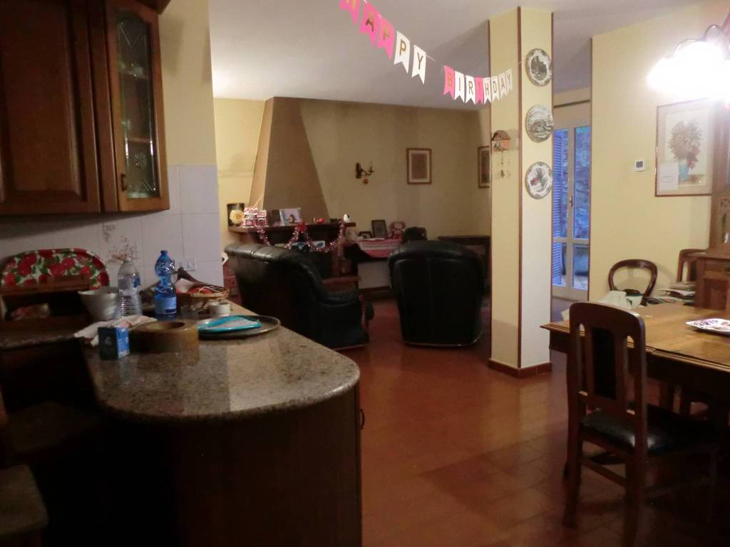 casa indipendente in vendita a Taggia