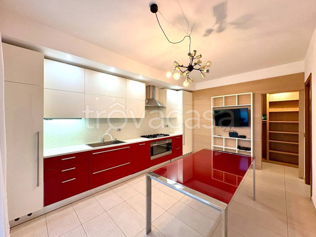 appartamento in vendita a Taggia in zona Arma di Taggia