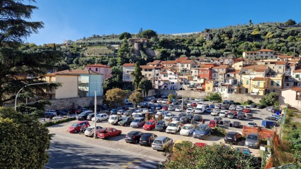 appartamento in vendita a Taggia