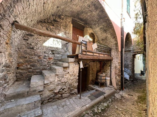 appartamento in vendita a Taggia