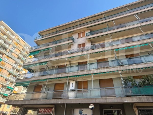 appartamento in vendita a Taggia in zona Arma di Taggia