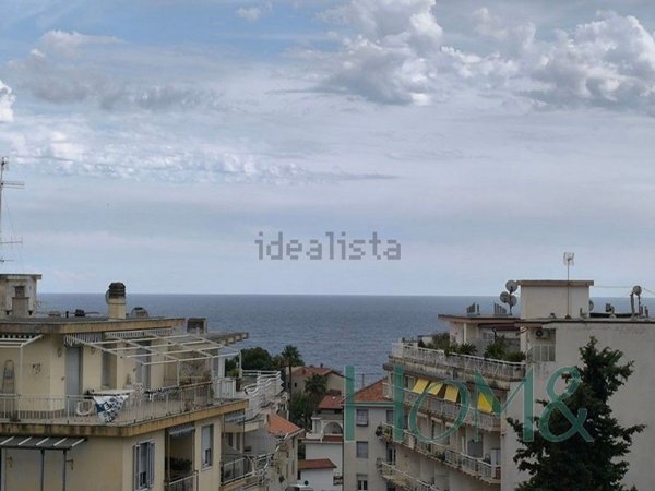 appartamento in vendita a Taggia