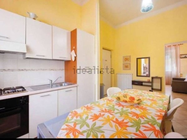 appartamento in vendita a Taggia in zona Arma di Taggia