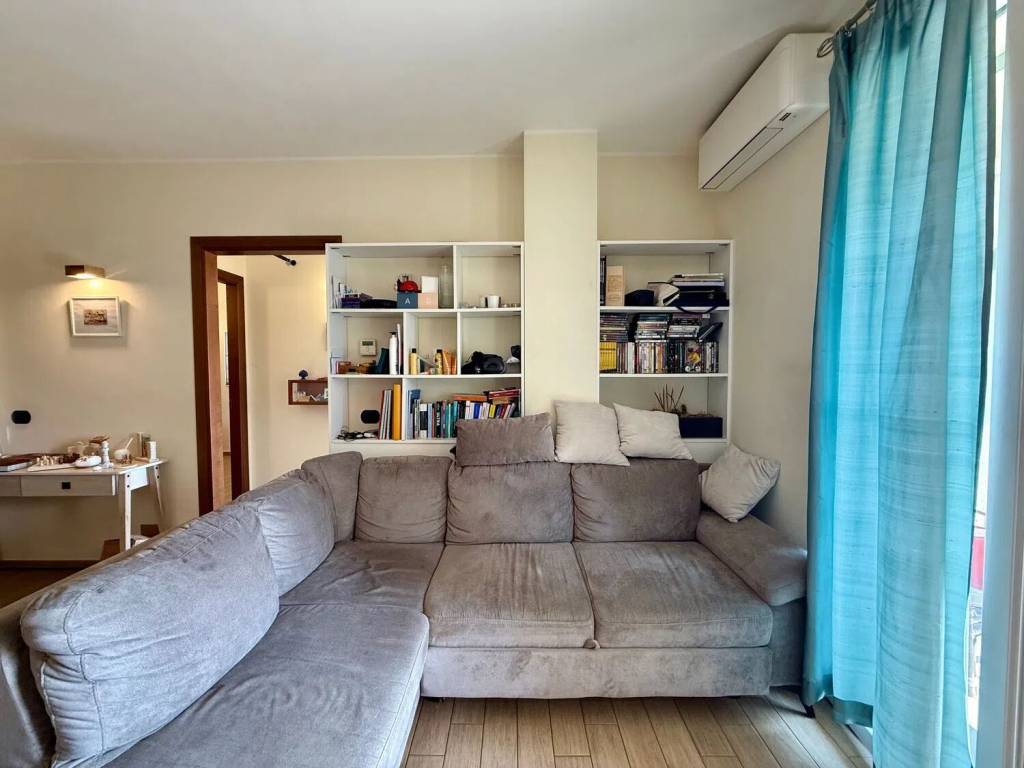 appartamento in vendita a Taggia in zona Arma di Taggia