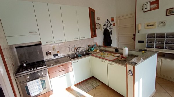 appartamento in vendita a Taggia in zona Arma di Taggia