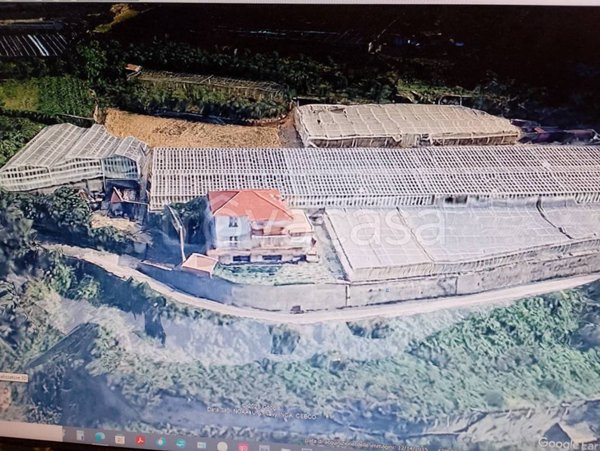 casa indipendente in vendita a Taggia