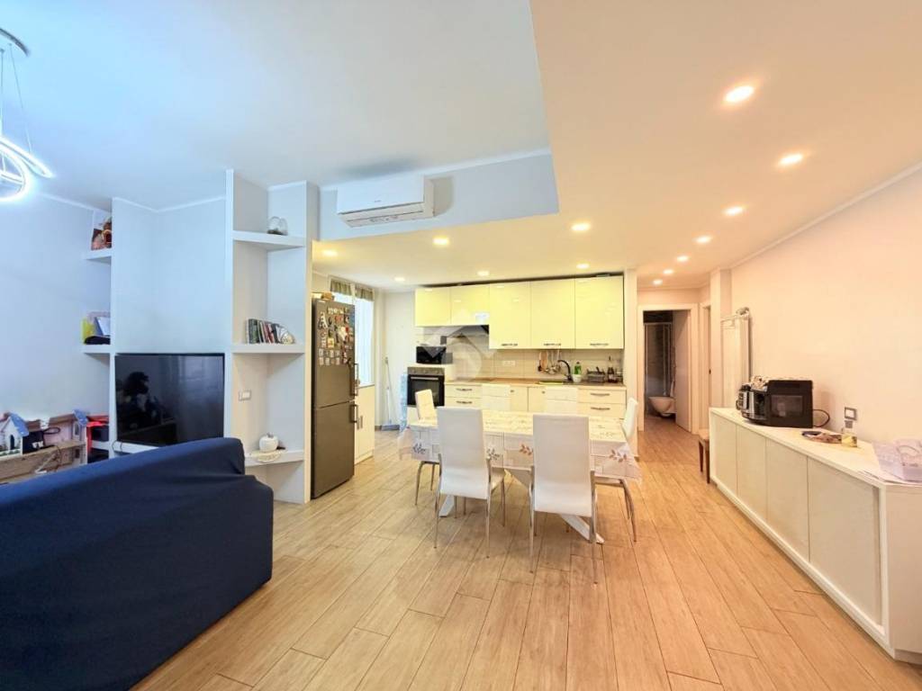 appartamento in vendita a Taggia in zona Levà