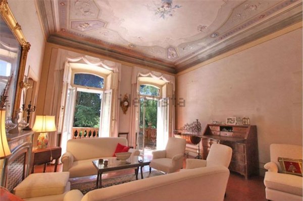 casa indipendente in vendita a Taggia in zona Arma di Taggia