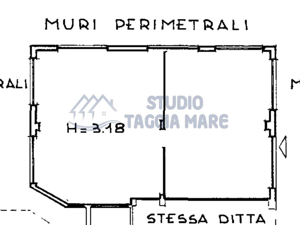 locale commerciale in vendita a Taggia