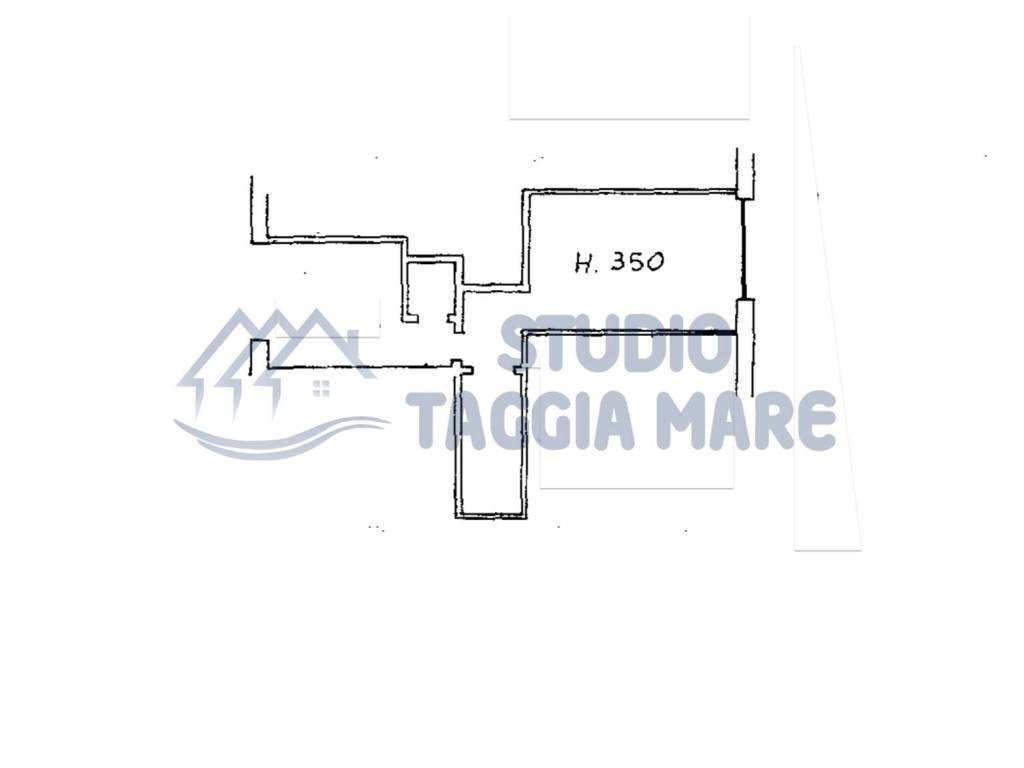locale commerciale in vendita a Taggia