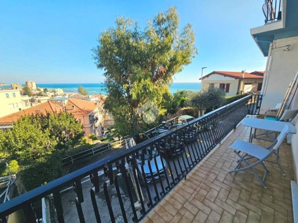 appartamento in vendita a Taggia