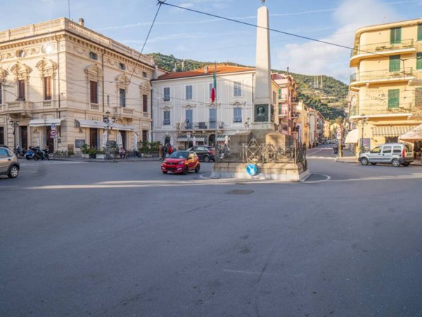 appartamento in vendita a Taggia