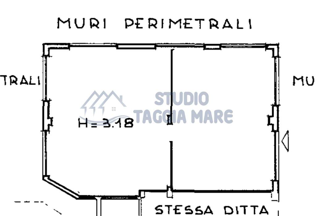 locale commerciale in vendita a Taggia