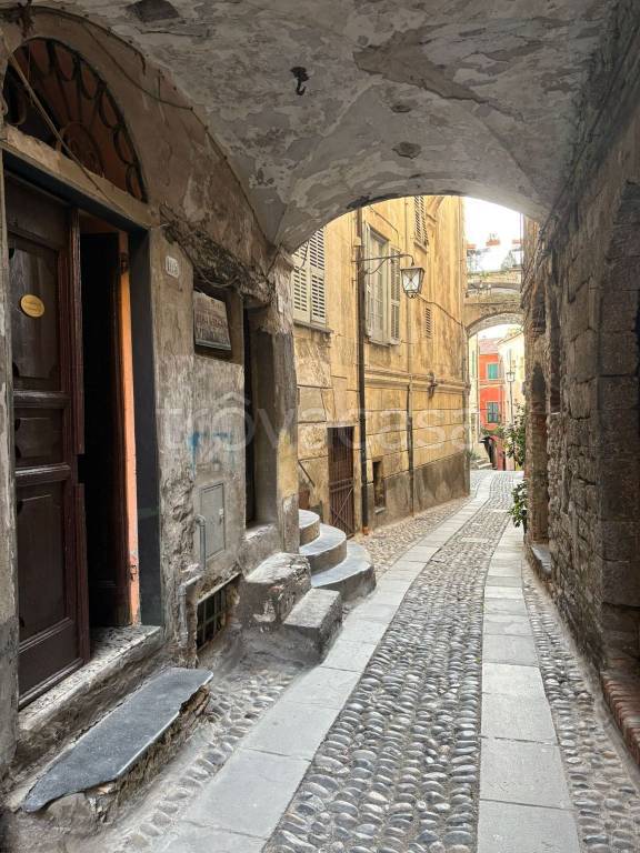 appartamento in vendita a Taggia