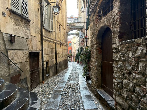 appartamento in vendita a Taggia