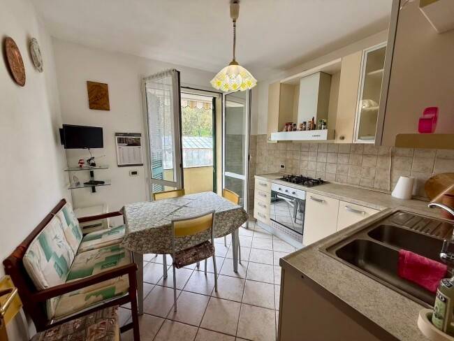 casa indipendente in vendita a Taggia