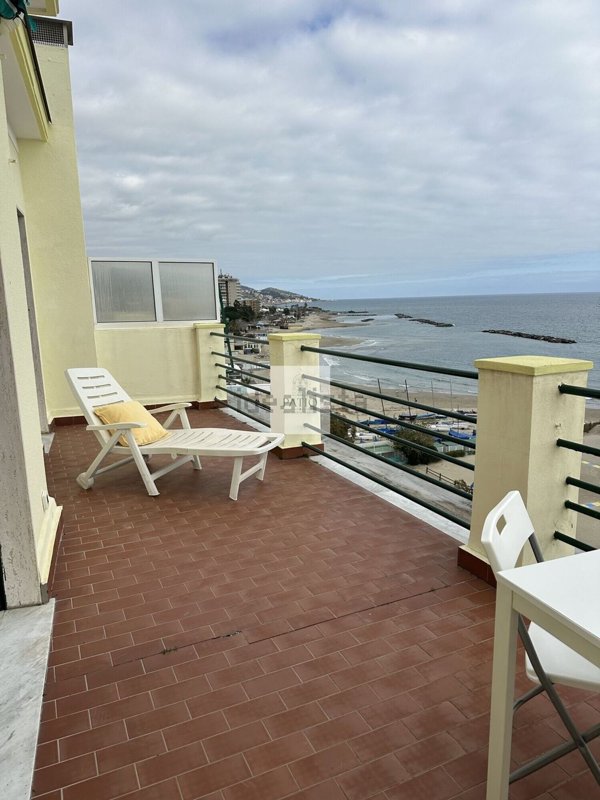 appartamento in vendita a Taggia in zona Arma di Taggia