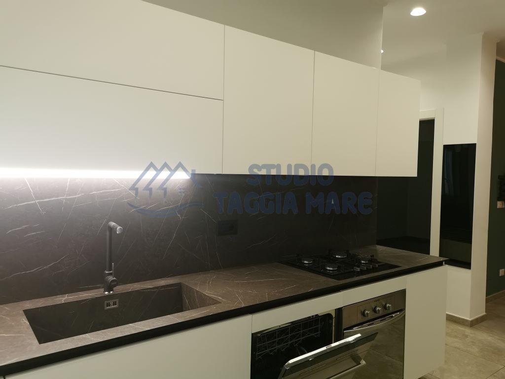 appartamento in vendita a Taggia