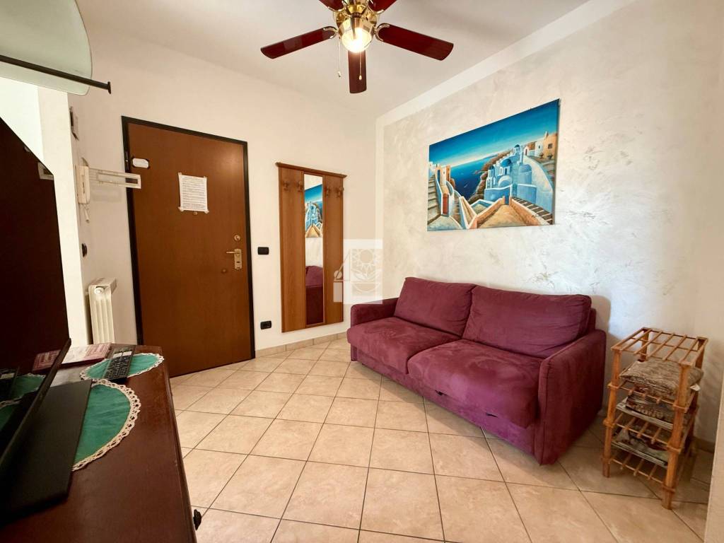 appartamento in vendita a Taggia in zona Arma di Taggia