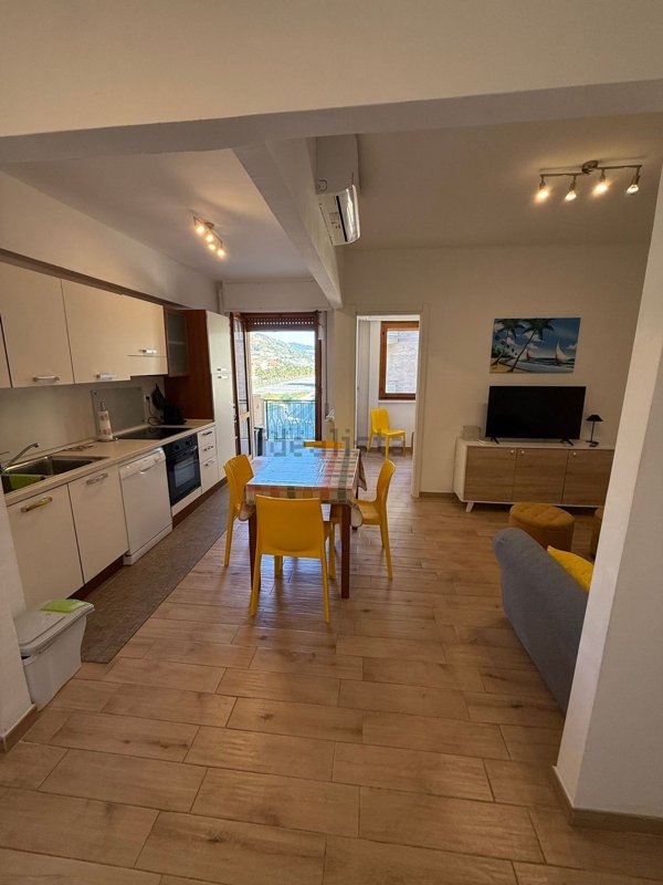 appartamento in vendita a Taggia in zona Arma di Taggia