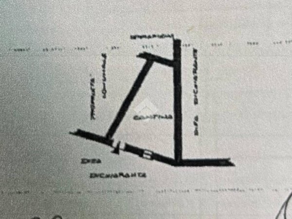 locale di sgombero in vendita a Taggia