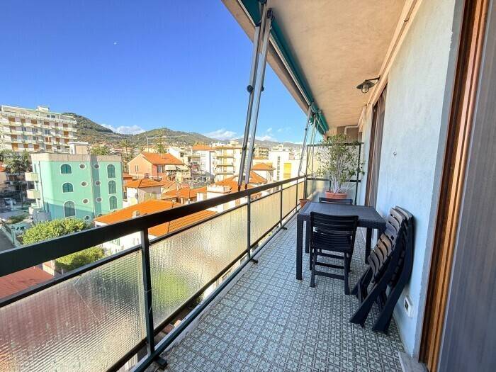 appartamento in vendita a Taggia