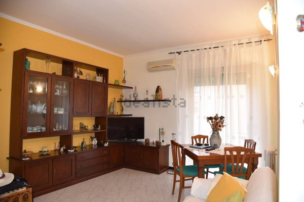 appartamento in vendita a Taggia in zona Arma di Taggia