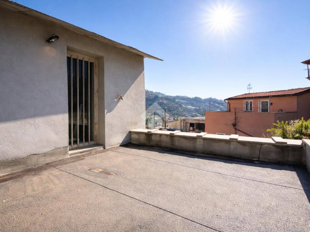 appartamento in vendita a Taggia