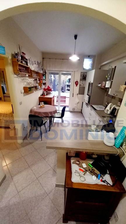 appartamento in vendita a Taggia in zona Arma di Taggia