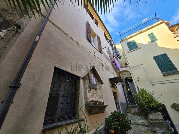 appartamento in vendita a Taggia