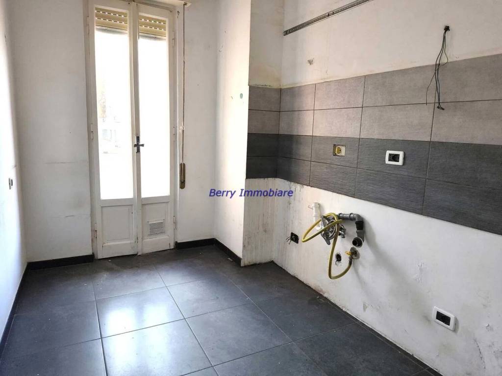 appartamento in vendita a Taggia in zona Arma di Taggia